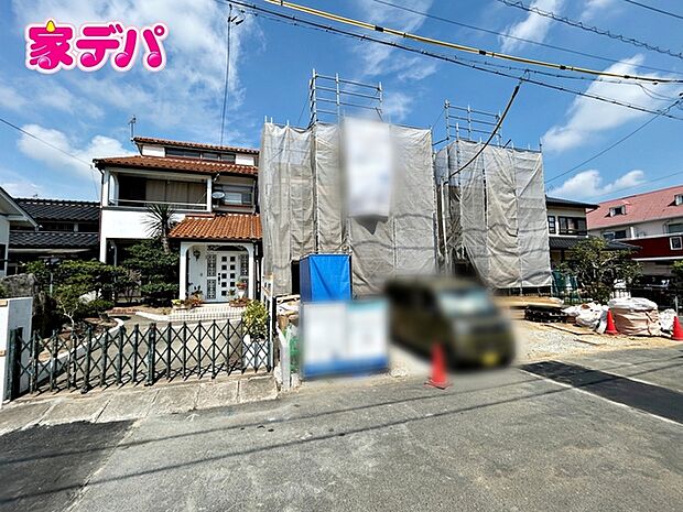 【1号棟】上棟しました! ・長期優良住宅 ・4LDK ・LDK19帖 ・全居室収納完備 ・パントリー ・WIC ・リビング階段 ・整形地 ・駐車場並列2台可