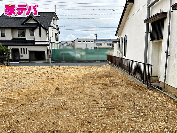 住宅ローンにご不安のあるお客様も、まずはお気軽にご相談下さい。お客様に最適な資金計画と金融機関をご案内いたします。