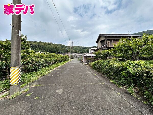 前面道路：東側約6ｍ幅