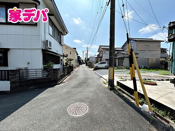 【北側】前面道路：約4ｍ幅