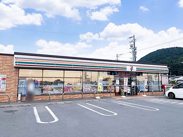 セブンイレブン豊橋石巻町店（2020m）