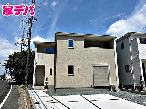 完成しました！現地ご案内いたします。周辺環境や陽当たりなどもあわせてご確認いただけます。実際の住み心地をイメージしながらご見学いただけますので、お気軽にお問い合わせください！ 
