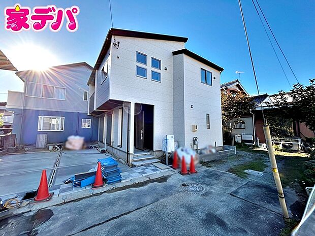 足場が外れました!現地ご案内いたします。周辺環境や陽当たりなどもあわせてご確認いただけます。実際の住み心地をイメージしながらご見学いただけますので、お気軽にお問い合わせください!