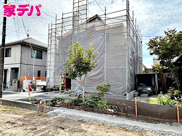 現地や周辺環境もあわせてご確認いただけます。現地ご案内いたします。お気軽にお問い合わせください。実際の陽当たりや前面道路、周辺の環境などもぜひ現地でご確認ください。スタッフが丁寧にご案内いたします。 