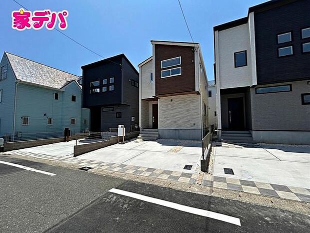 地域に密着した不動産会社として、お客様のニーズに合わせた住まい探しを、経験豊富なスタッフが丁寧にサポートいたします。住まいに関することはお気軽にご相談ください!