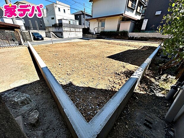住宅ローンにご不安のあるお客様も、まずはお気軽にご相談ください。お客様に最適な資金計画と金融機関をご案内いたします。ご希望やご状況をお伺いしながら、無理のない返済計画をご提案いたします。