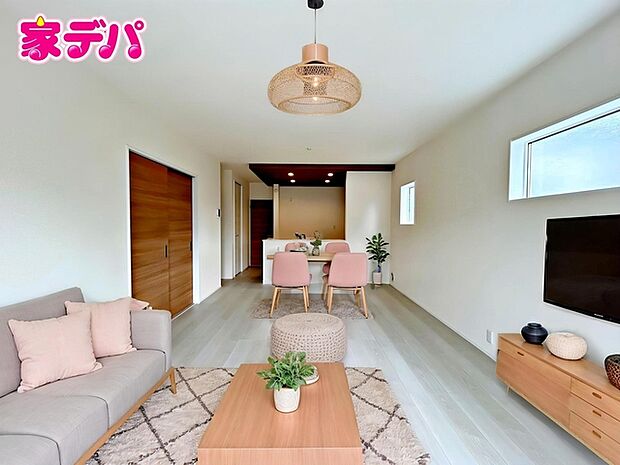 【リビング18.2帖】 ※掲載の家具・小物はCGによるイメージです。実際の販売価格には含まれておりません。