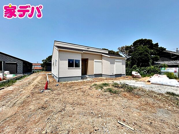住宅ローンにご不安のあるお客様も、まずはお気軽にご相談下さい。お客様に最適な資金計画と金融機関をご案内いたします。