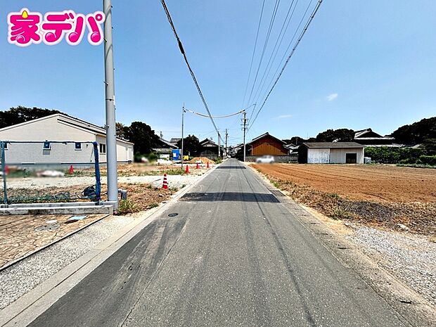 前面道路:南側約4.2m幅