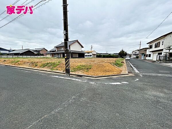 気になる点がございましたらお気軽にお問い合わせ・ご相談ください。物件の特徴や周辺環境なども含め、お客様の住まい探しを丁寧にお手伝いいたします。 。
