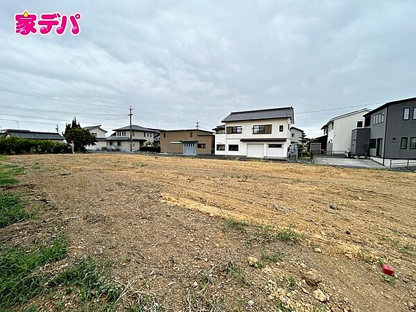 気になる点がございましたらお気軽にお問い合わせ・ご相談ください。物件の特徴や周辺環境なども含め、お客様の住まい探しを丁寧にお手伝いいたします。