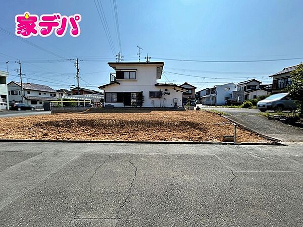 【1号棟】建築予定地です！ ・長期優良住宅 ・4LDK ・LDK16帖、独立洋室6帖 ・全居室収納完備 ・2方向から出入り可能なインナーバルコニー ・並列駐車場2台可
