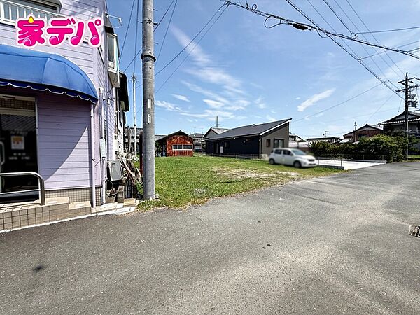 南道路に面した開放感のある立地で日当たり風通し良好！