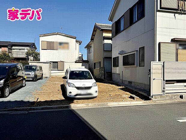 住宅ローンにご不安のあるお客様も、まずはお気軽にご相談ください。お客様に最適な資金計画と金融機関をご案内いたします。ご希望やご状況をお伺いしながら、無理のない返済計画をご提案いたします。