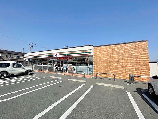 セブンイレブン田原光崎三丁目店（430m）