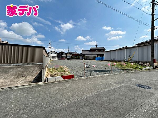 お好きなのハウスメーカーで建築が可能です！家デパでもお客様のご希望に合わせた建築プランをご提案しております！お気軽にお問い合わせください。