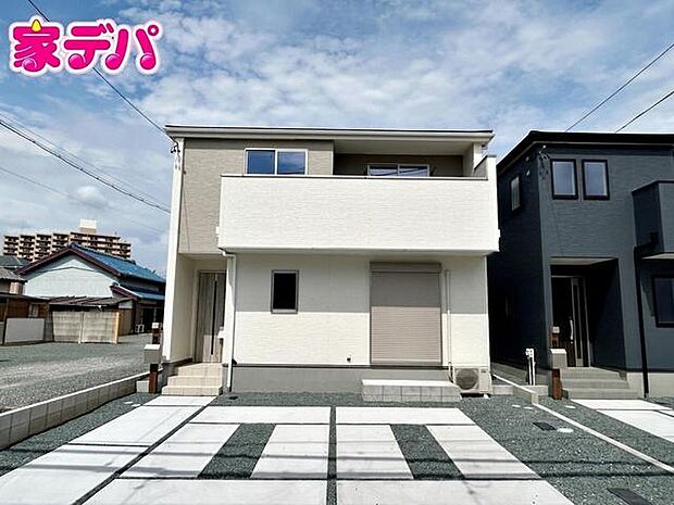 完成しました!現地ご案内いたします。周辺環境や陽当たりなどもあわせてご確認いただけます。実際の住み心地をイメージしながらご見学いただけますので、お気軽にお問い合わせください!(左側)