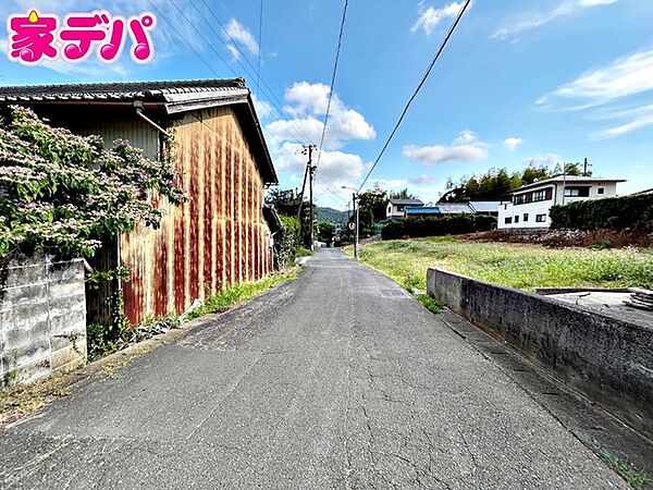 前面道路：東側約6ｍ幅