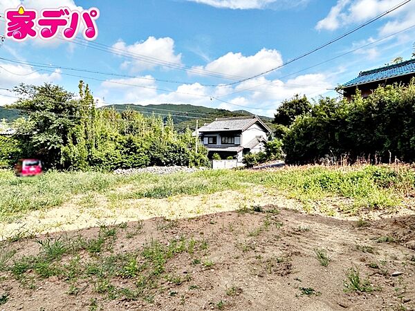 住宅ローンにご不安のあるお客様も、まずはお気軽にご相談ください。お客様に最適な資金計画と金融機関をご案内いたします。ご希望やご状況をお伺いしながら、無理のない返済計画をご提案いたします。