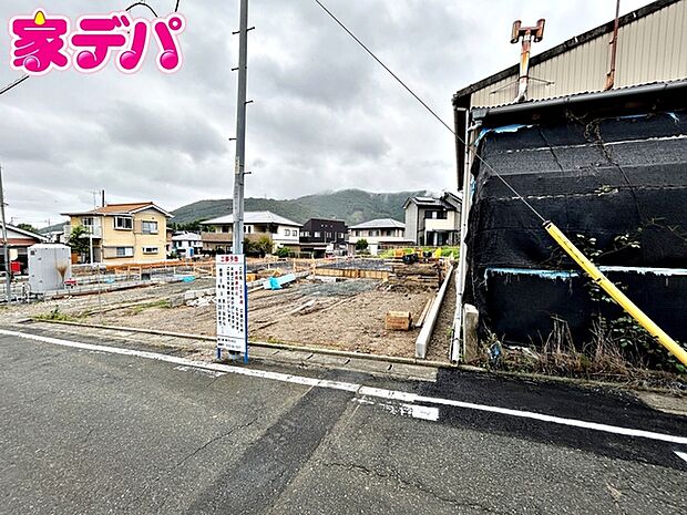 【新築分譲全6棟】ご成約キャンペーン実施中。詳細はスタッフまでお問合せ下さい！間取りや設備等の詳細など、お気軽にお問合せ・ご相談ください。お客様の住まい探しを丁寧にお手伝いいたします。 