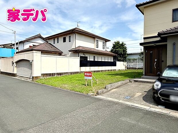 住宅ローンにご不安のあるお客様も、まずはお気軽にご相談ください。お客様に最適な資金計画と金融機関をご案内いたします。ご希望やご状況をお伺いしながら、無理のない返済計画をご提案いたします。
