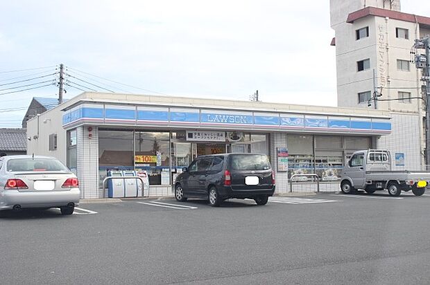 ローソン 豊橋三郷北店(790m)