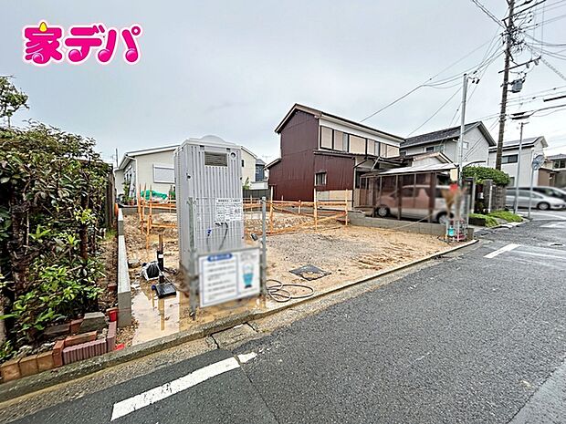現地や周辺環境もあわせてご確認いただけます。現地ご案内いたします。お気軽にお問い合わせください。実際の陽当たりや前面道路、周辺の環境などもぜひ現地でご確認ください。スタッフが丁寧にご案内いたします。