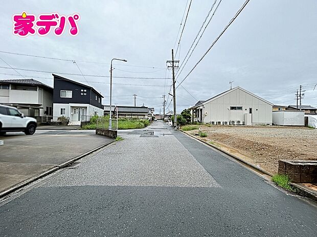 前面道路:東側約6m幅