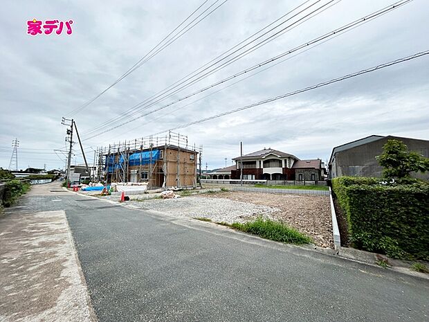 【新築分譲全5棟】ご成約キャンペーン実施中。詳細はスタッフまでお問合せ下さい!間取りや設備等の詳細など、お気軽にお問合せ・ご相談ください。お客様の住まい探しを丁寧にお手伝いいたします。