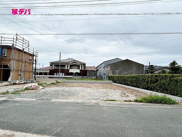 【5号棟】建築予定地です! ・平屋建て住宅 ・長期優良住宅 ・3SLDK(4LDK) ・LDK16帖、隣接洋室4.5帖 ・全居室収納完備 ・シューズインクローゼット ・並列駐車場5台可