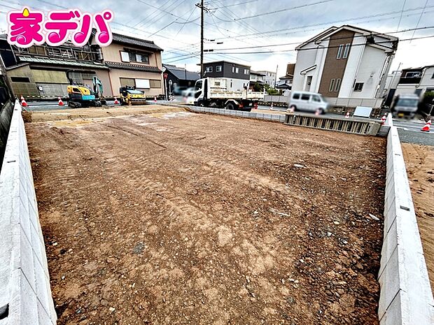 地域に密着した不動産会社として、お客様のニーズに合わせた住まい探しを、経験豊富なスタッフが丁寧にサポートします。住まいに関することはお気軽にご相談ください!資料のご請求も迅速に対応させていただきます。