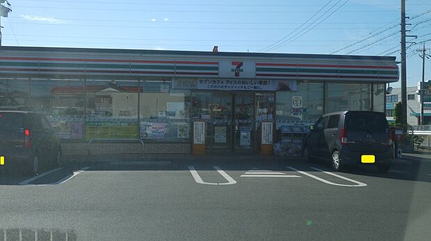 セブンイレブン豊橋二川南店(720m)