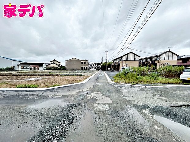 前面道路:北側約4m幅