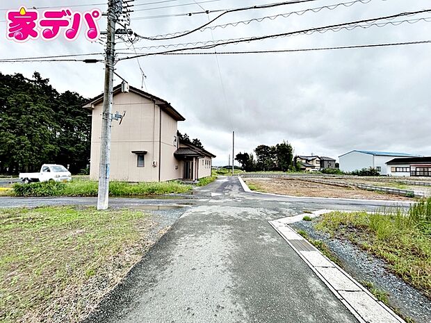 前面道路:東側約4m幅