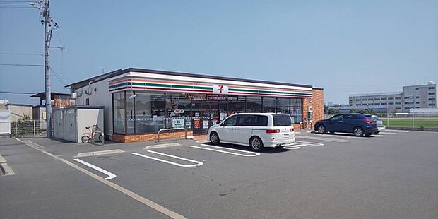セブンイレブン豊橋高師本郷町店(450m)
