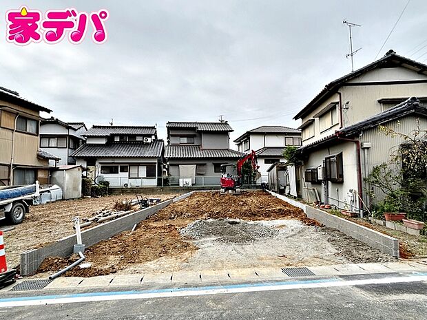 建築予定地です。ご見学希望のお客様につきましては同型同仕様の物件にご案内いたします。当日のご連絡でも対応いたします。お気軽に『家デパ』までお問い合わせ下さい!経験豊富なスタッフが対応いたします。