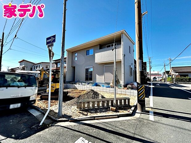 建物完成しました！現地ご案内いたします。周辺環境や陽当たりなどもあわせてご確認いただけます。実際の住み心地をイメージしながらご見学いただけますので、お気軽にお問い合わせください！ 。