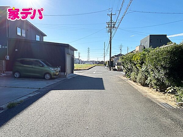 前面道路：南側約4.5ｍ幅