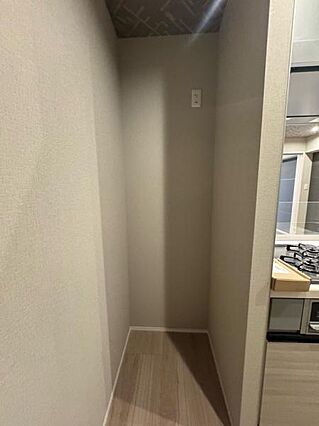 冷蔵庫置場