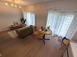 江古田パークマンションA棟 2LDKのリビング/ダイニング