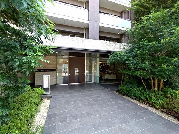 エントランスを拡大表示