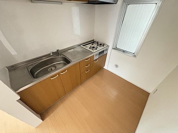 キッチンを拡大表示