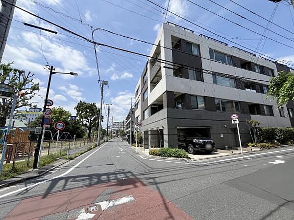 外観　北東側から見た外観です