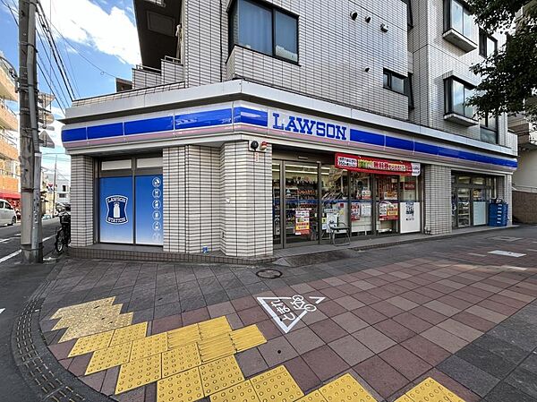 ローソン 大森北八幡通店（816ｍ）