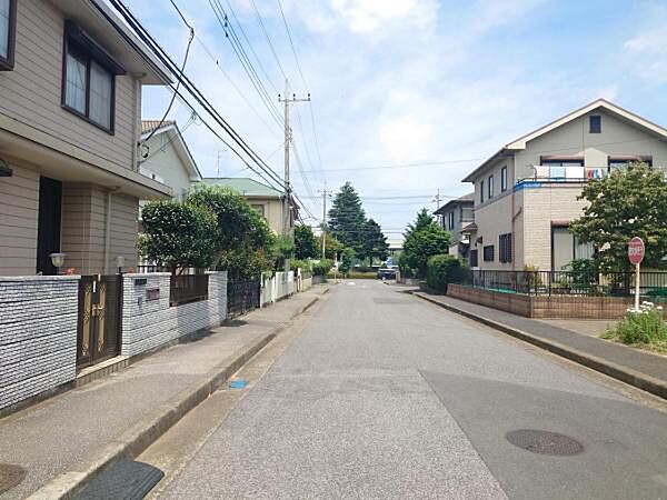 歩道がる道路です