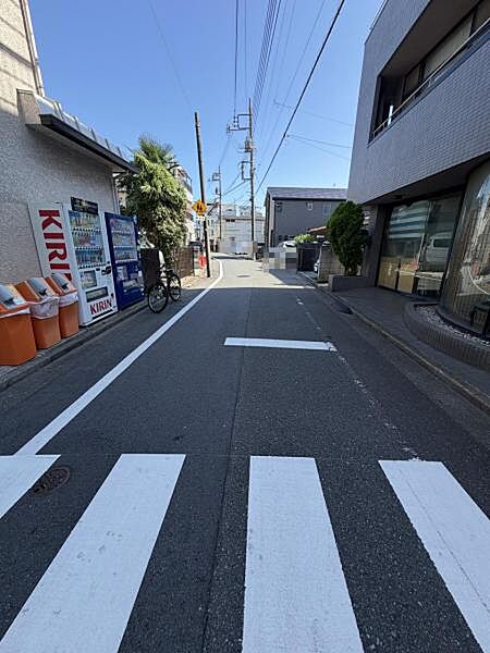 現地東側道路