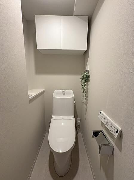 トイレ　ウォシュレット一体型トイレです。