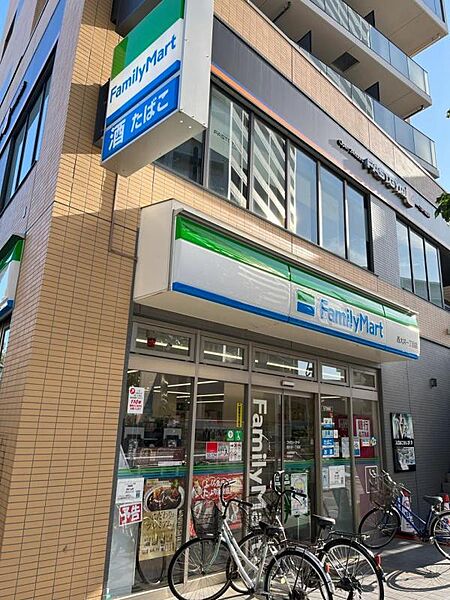 ファミリーマート 西大井一丁目店（631ｍ）