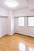 寝室：東向きのお部屋は朝活にもピッタリ！生活も整えられます。