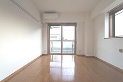 ドミール・トモ 106 1階1Kのリビング/ダイニング